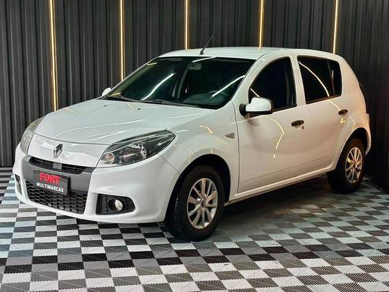 RENAULT SANDERO 1.0 EXPRESSION 16V FLEX 4P MANUAL RENAULT SANDERO 1.0 EXPRESSION 16V FLEX 4P MANUAL